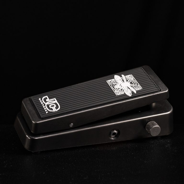 Dunlop Jerry Cantrell Firefly Cry Baby Wah JC95FFS | Axe Palace