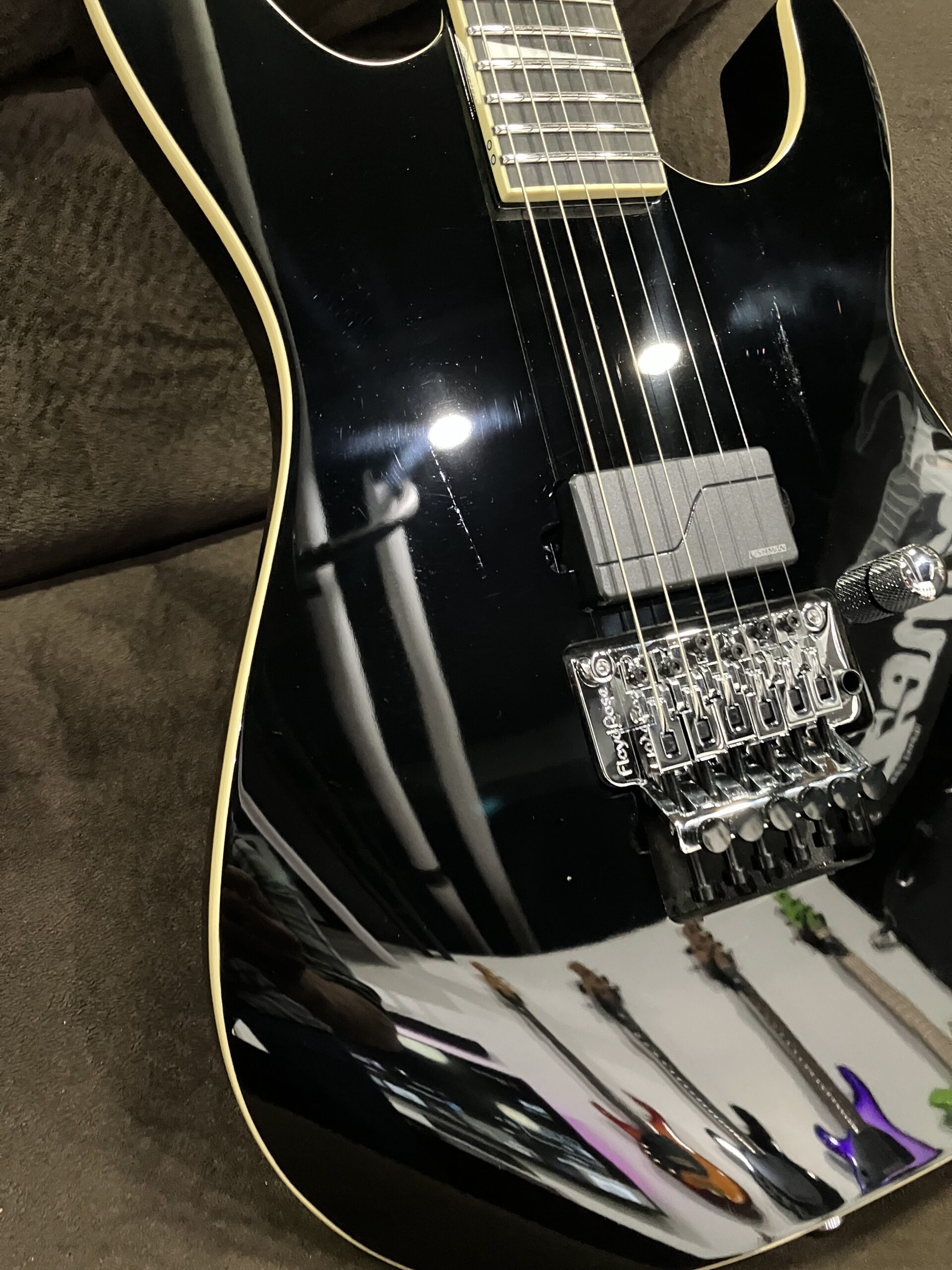 Jackson Pro Plus Pure Metal Limited Edition Soloist SL1A - Gloss Black (B-Stock) - Image 5