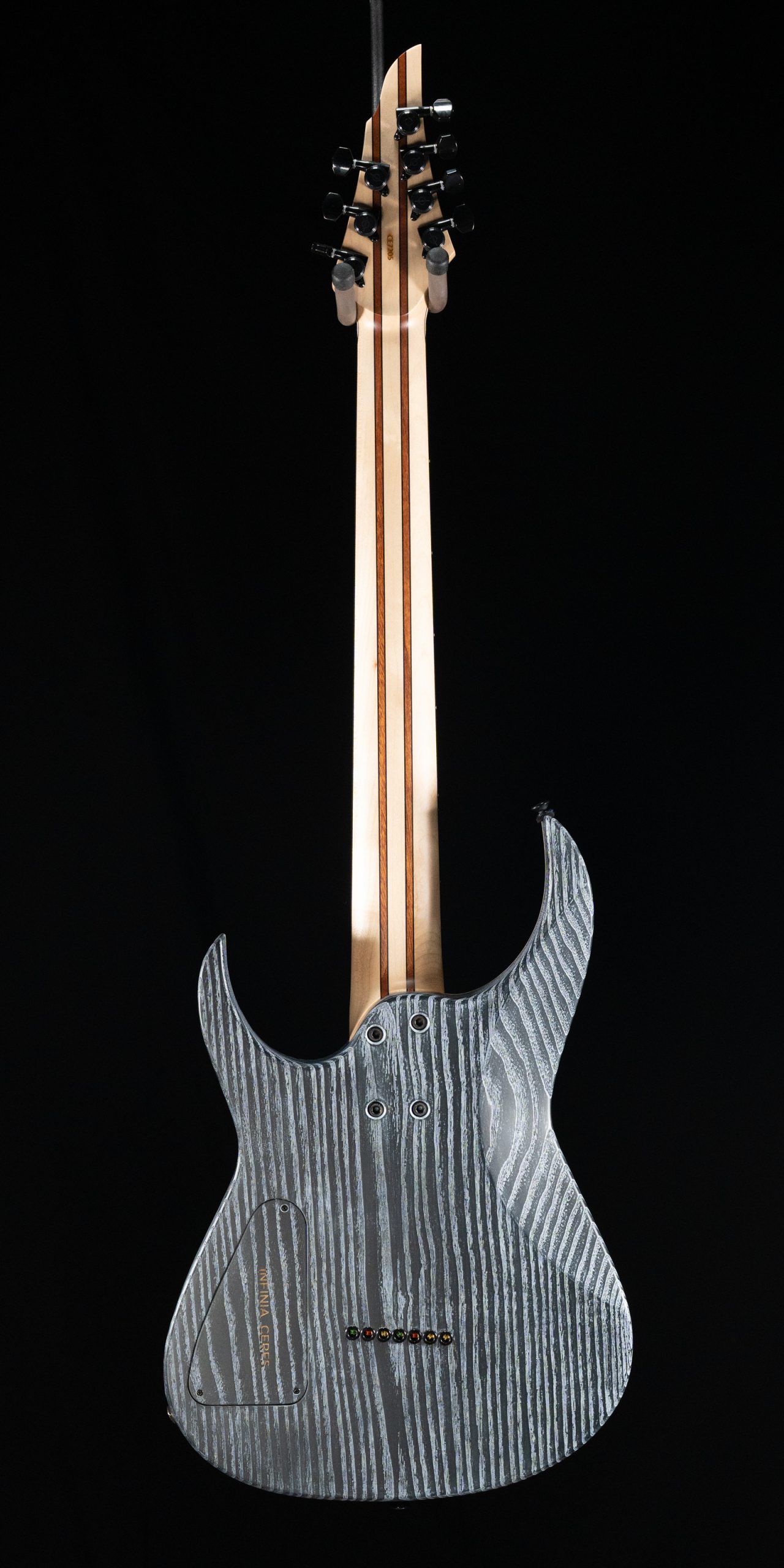 Infinia Ceres 7 – Solid Obsidian Black/Midnight Blue Back - Image 2