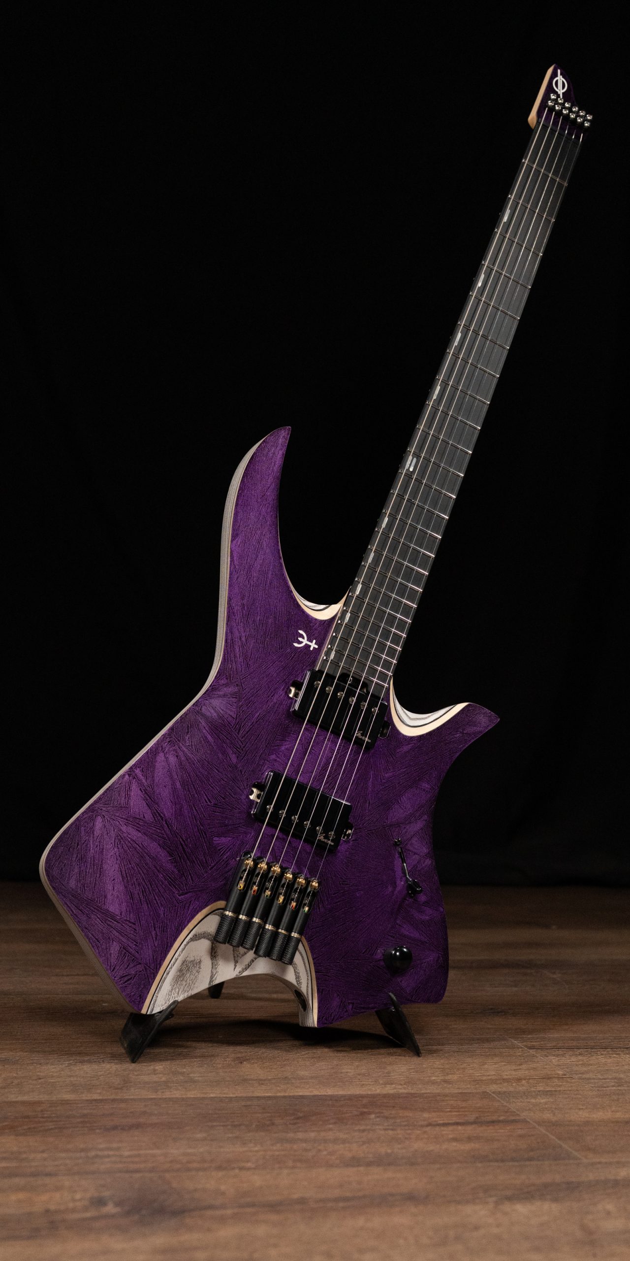 Infinia Neptune 6 - Purple Crystal - Image 2